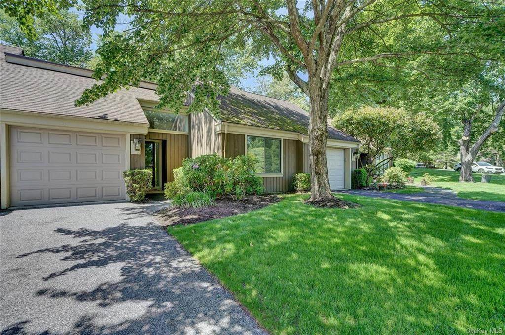 956 Heritage Hills - Photo 1