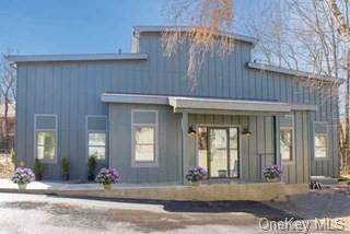 123 Rombout Avenue - Photo 1