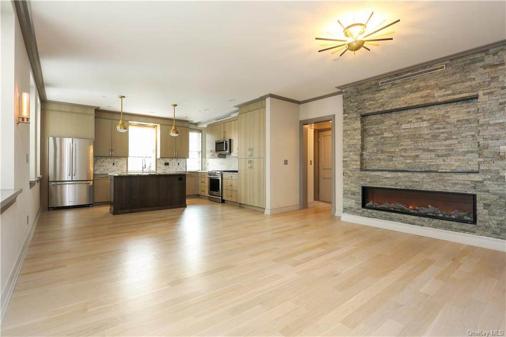 26 East Parkway - Photo 1