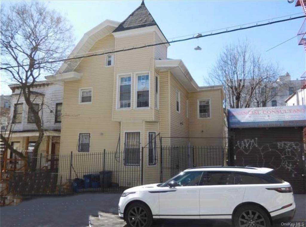 346 195th Street - Photo 1