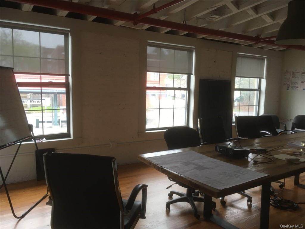 16 Dexter Plaza - Photo 1