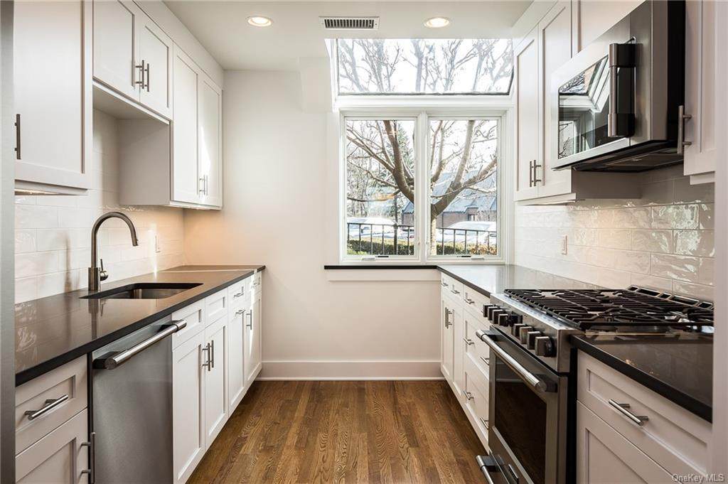 17 Gramatan Court - Photo 1