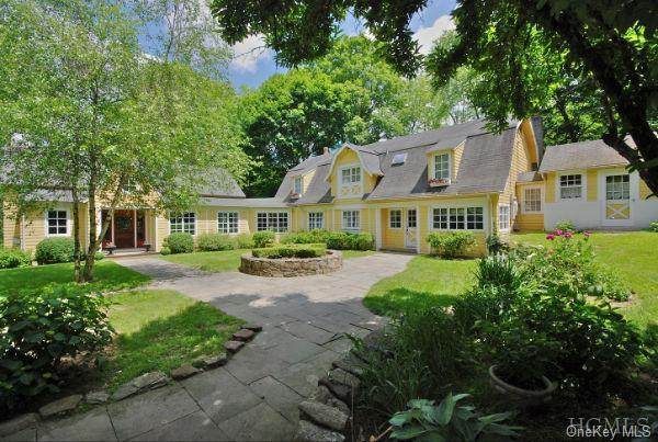 742 Titicus Road - Photo 1