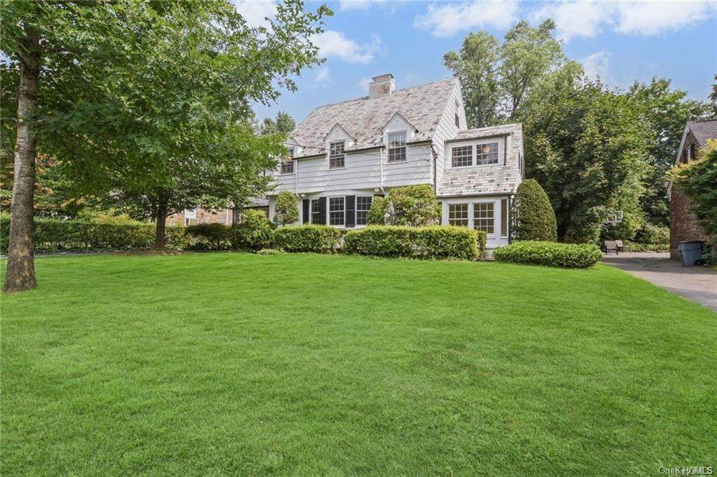 44 Montrose Road - Photo 1