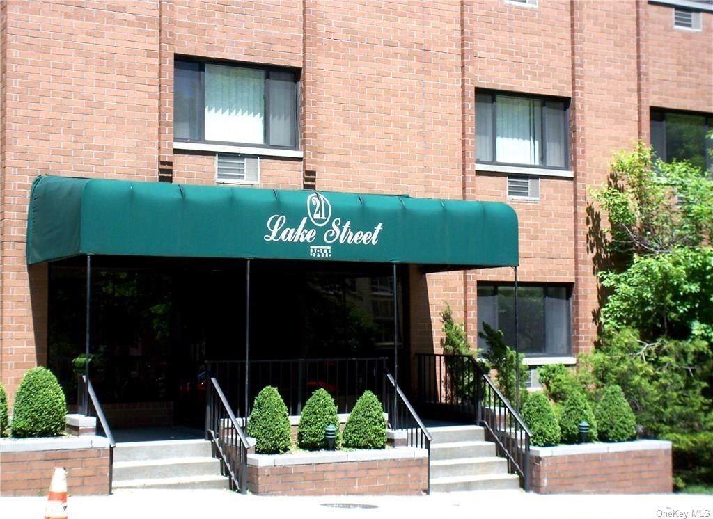 21 Lake Street - Photo 1