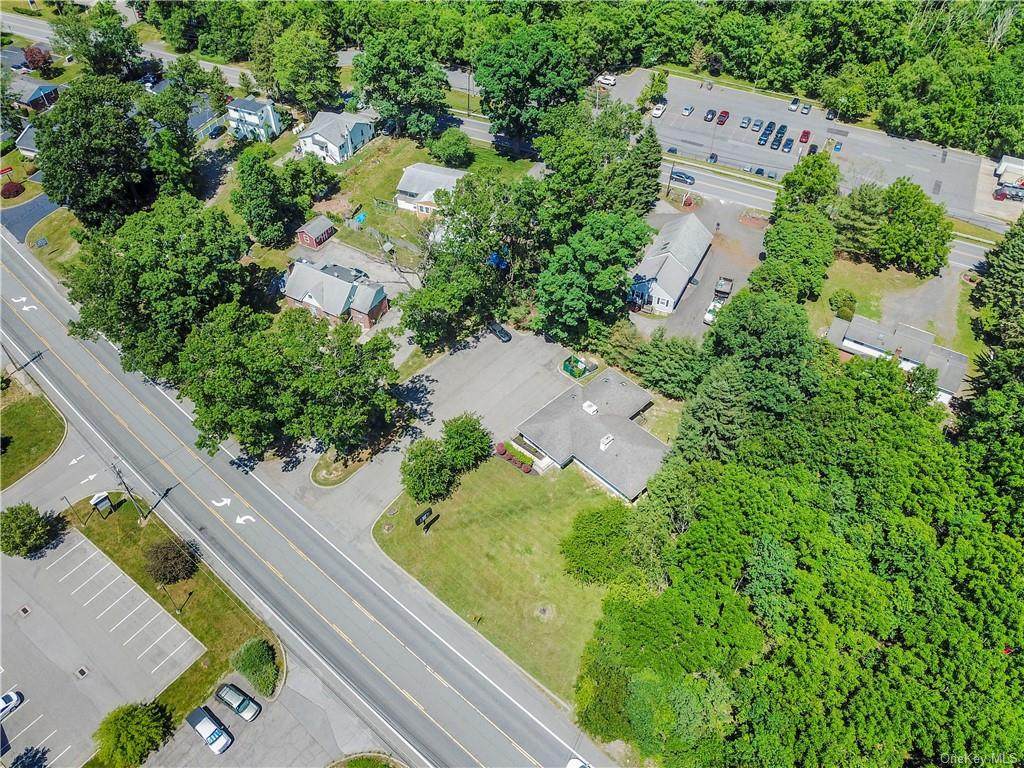 148 Temple Hill Road - Photo 1