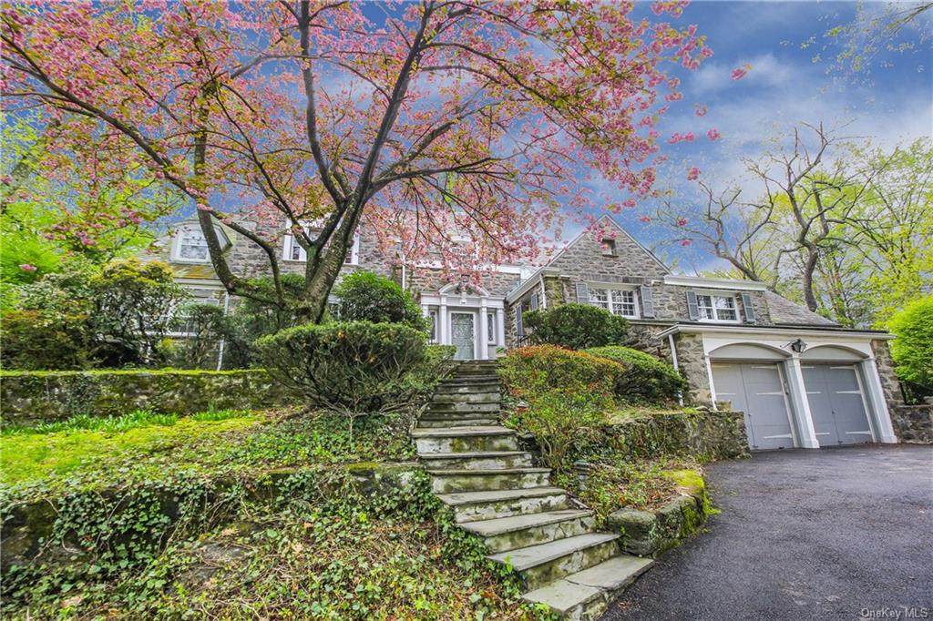 515 Weaver Street - Photo 1