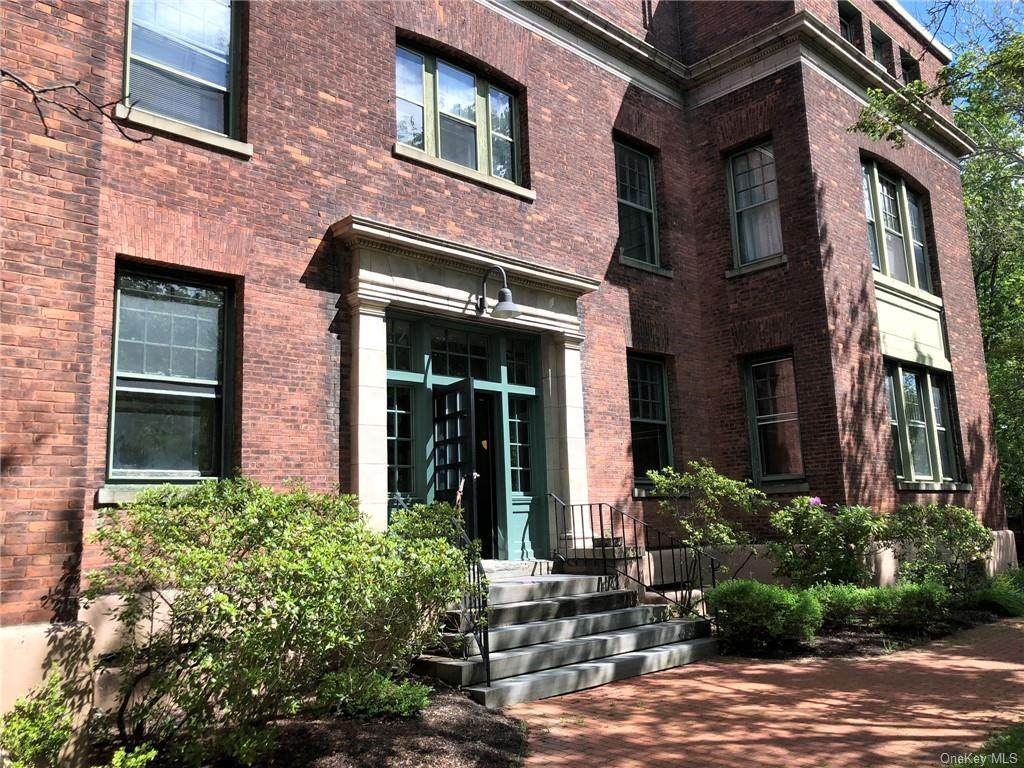 17 River Street - Photo 1