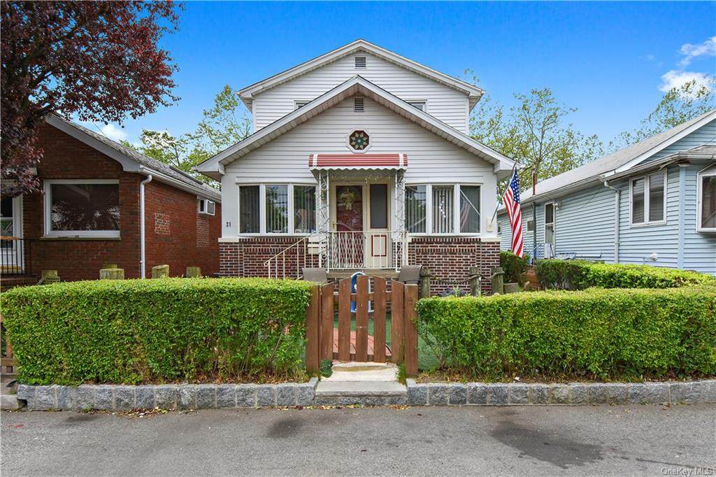 21 Poplar Avenue - Photo 1