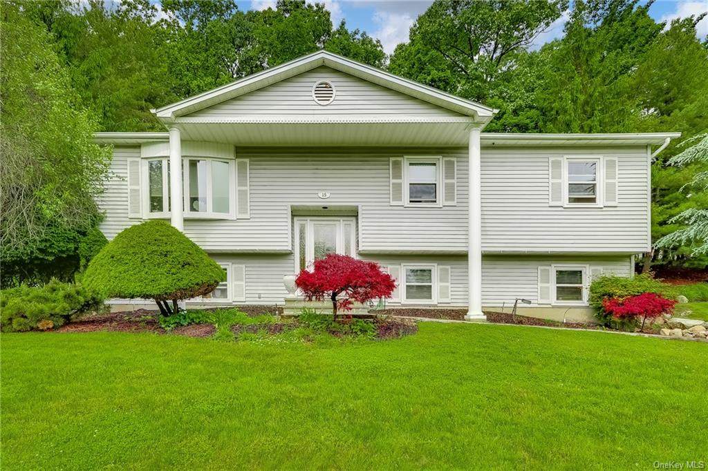 15 Stonecrest Drive - Photo 1