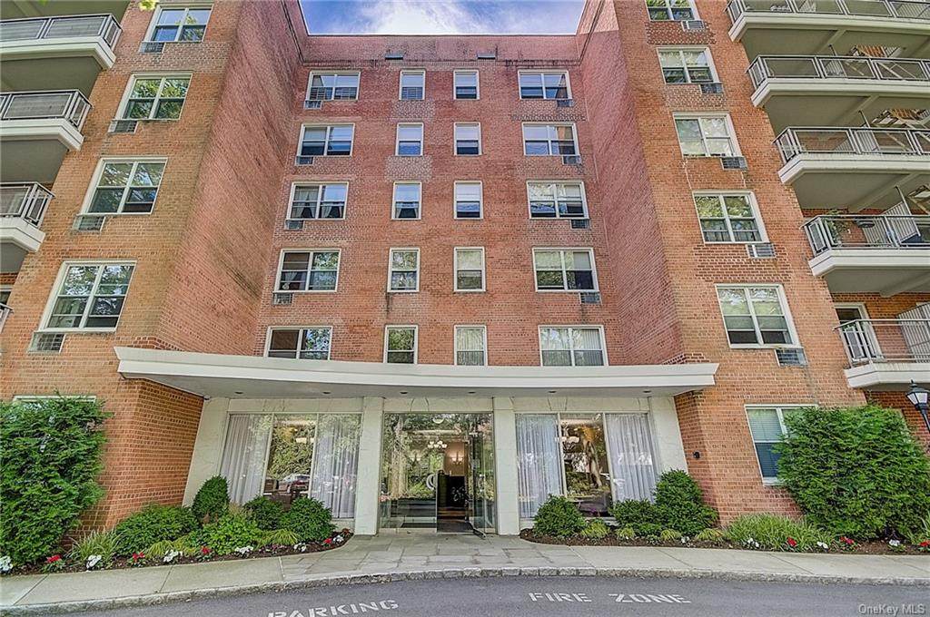 177 Hartsdale Avenue - Photo 1