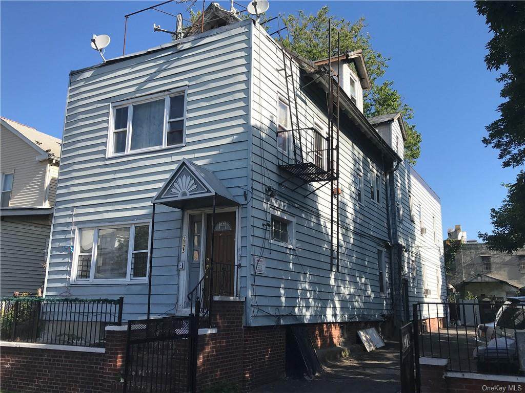 2123 Newbold Avenue - Photo 1