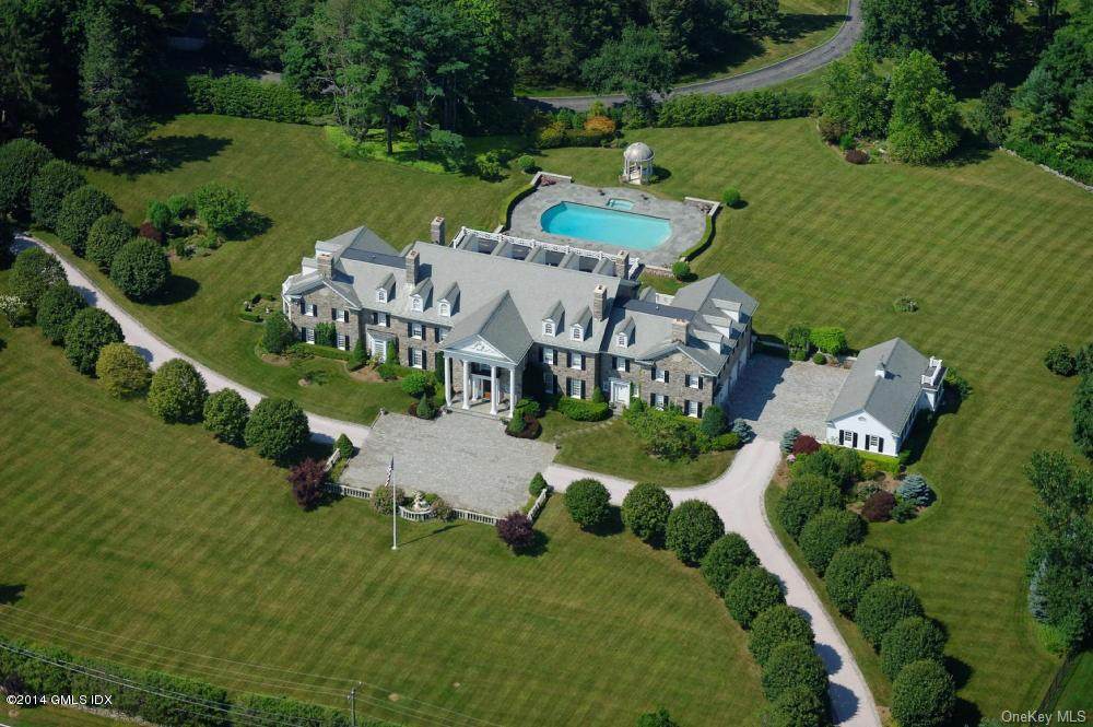550 Round Hill Road - Photo 1