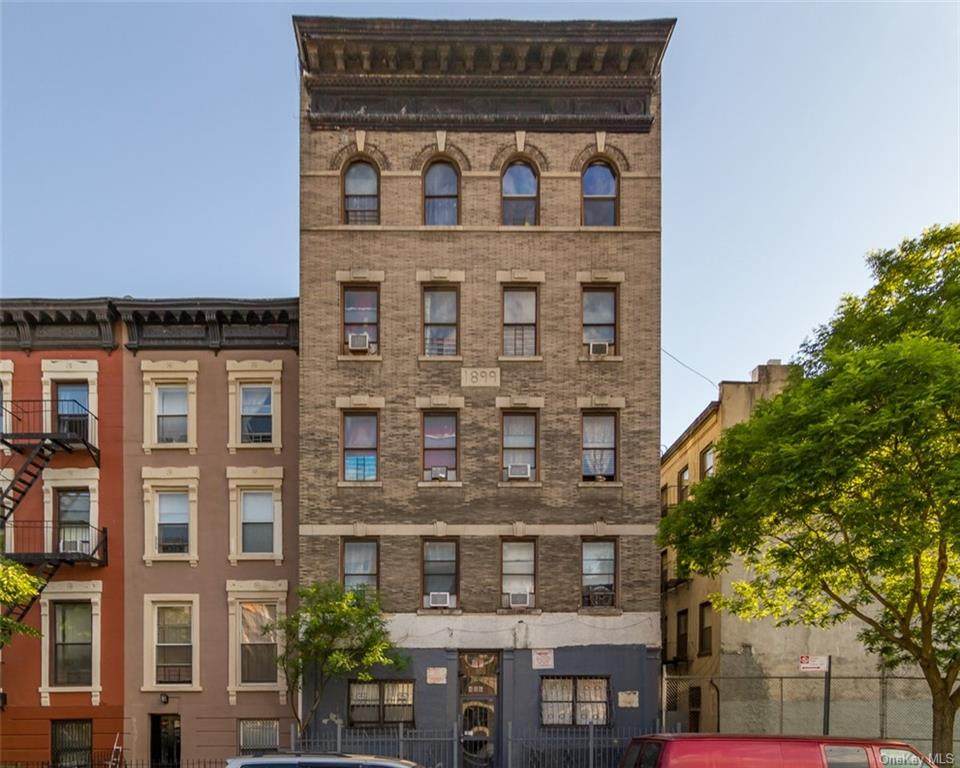 406 119th Street - Photo 1