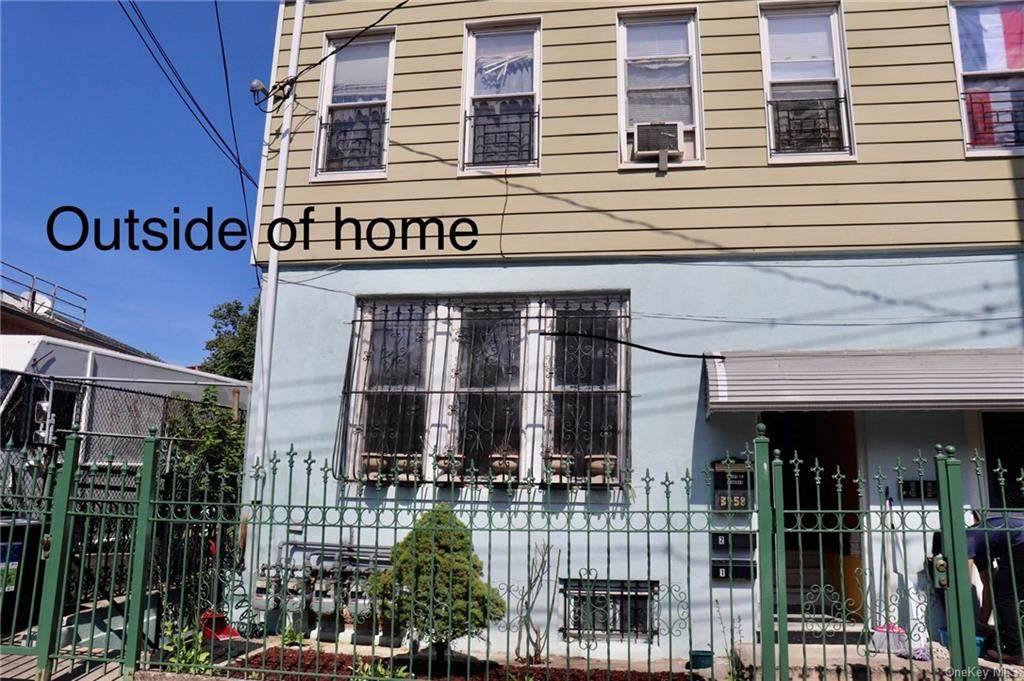 3458 Olinville Avenue - Photo 1