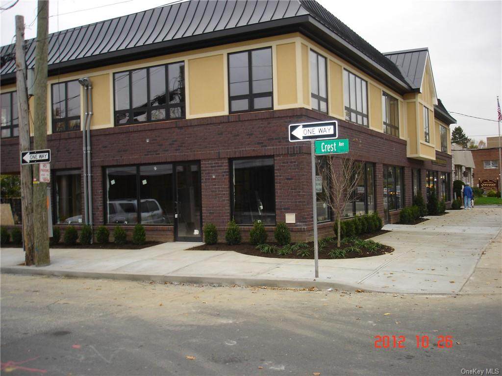 453 White Plains Road - Photo 1