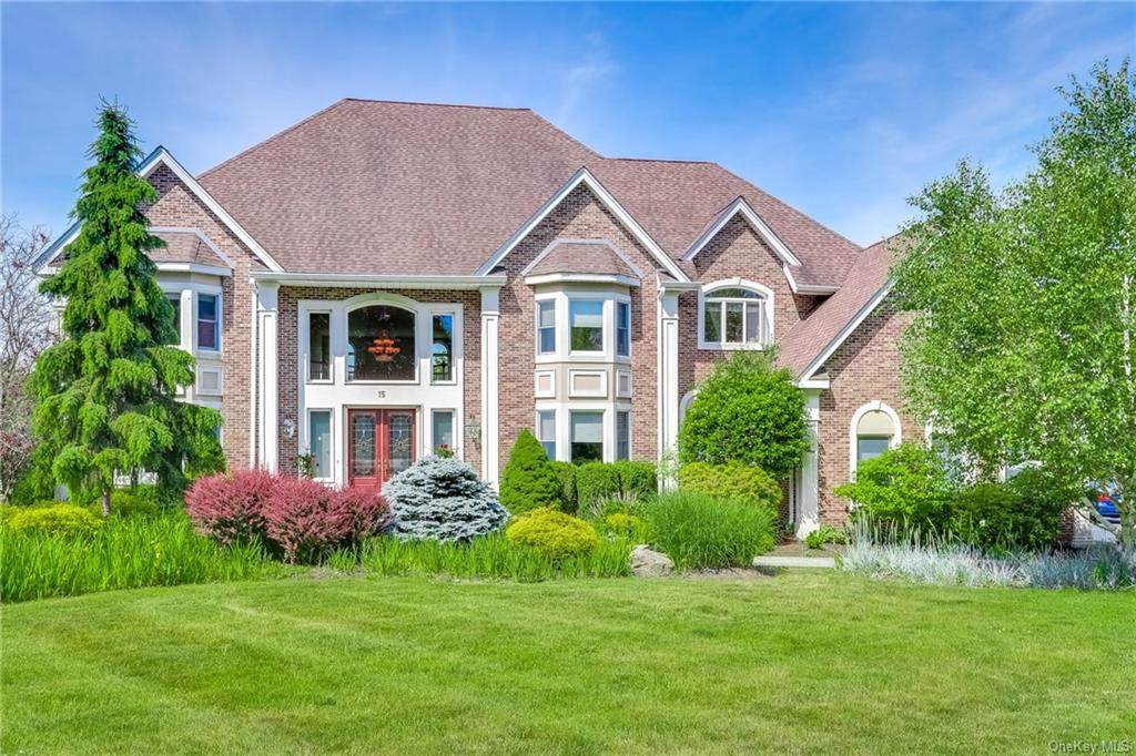 15 Beaver Pond Court - Photo 1