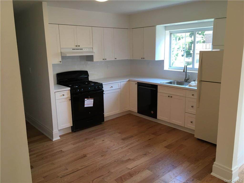 2311 Delanoy Avenue - Photo 1