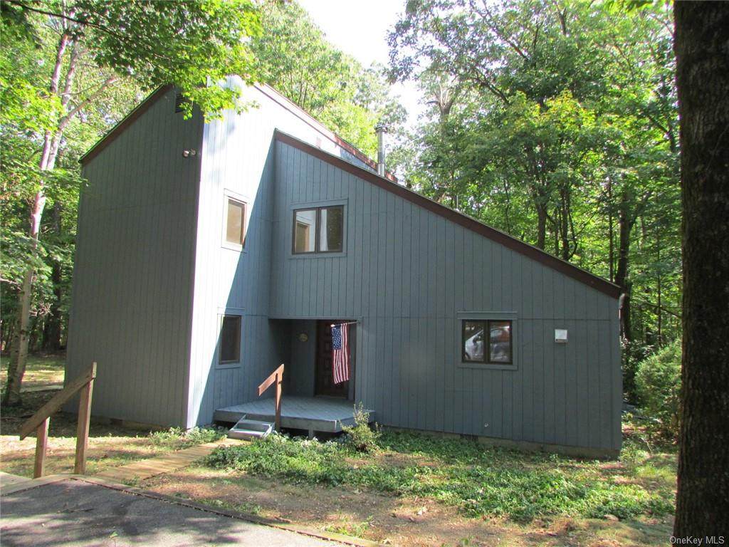 11 Stately Oaks - Photo 1