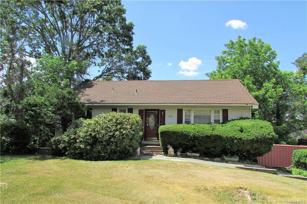 17 James Way - Photo 1
