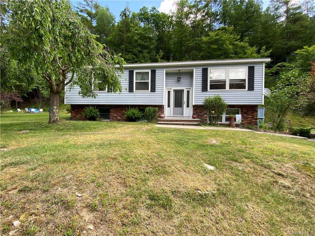 236 Hollow Road - Photo 1