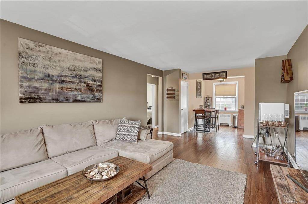 109 Broadway - Photo 1