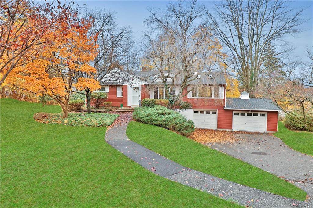1 Woodvue Court - Photo 1