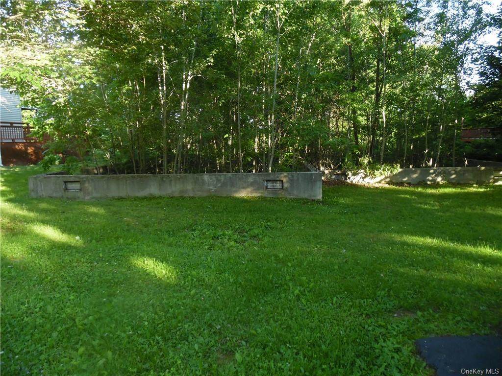 51 Clearwater Drive - Photo 1