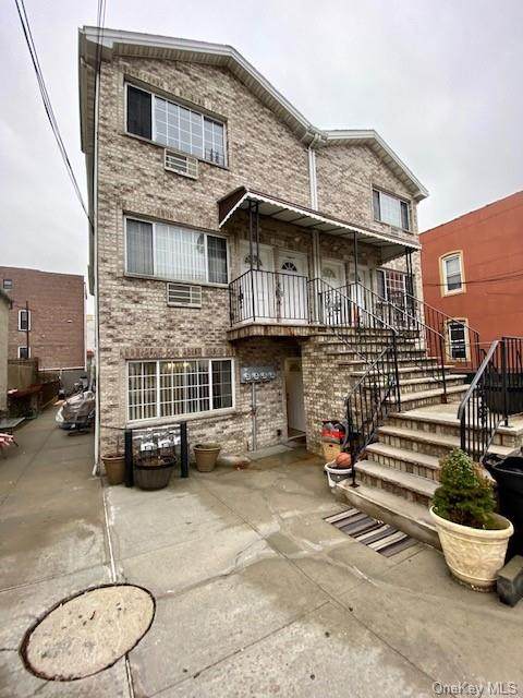 736 Van Nest Avenue - Photo 1