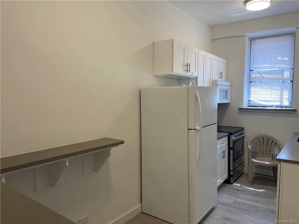 2830 Briggs Avenue - Photo 1