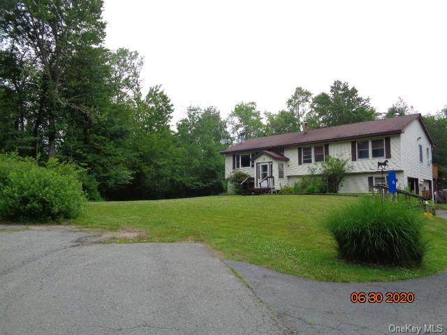 6 Country Lane - Photo 1