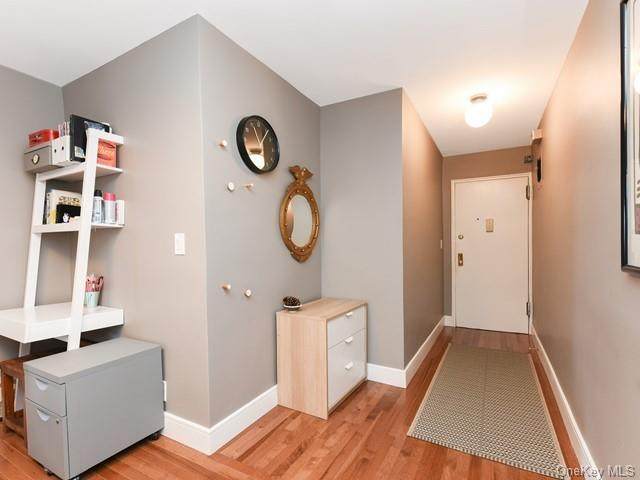 5900 Arlington Avenue - Photo 1