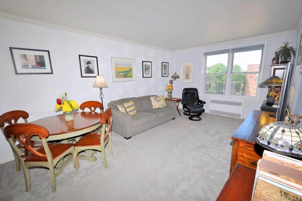 517 Riverdale Avenue - Photo 1