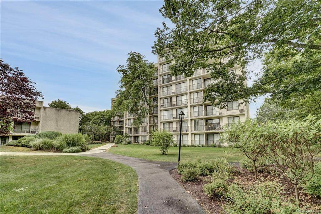 150 Overlook Avenue - Photo 1