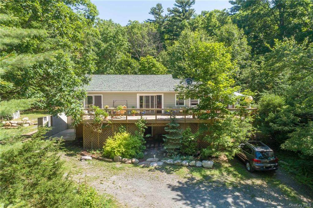 317 Gully Road - Photo 1