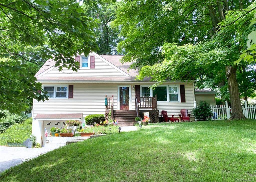 85 Maple Avenue - Photo 1