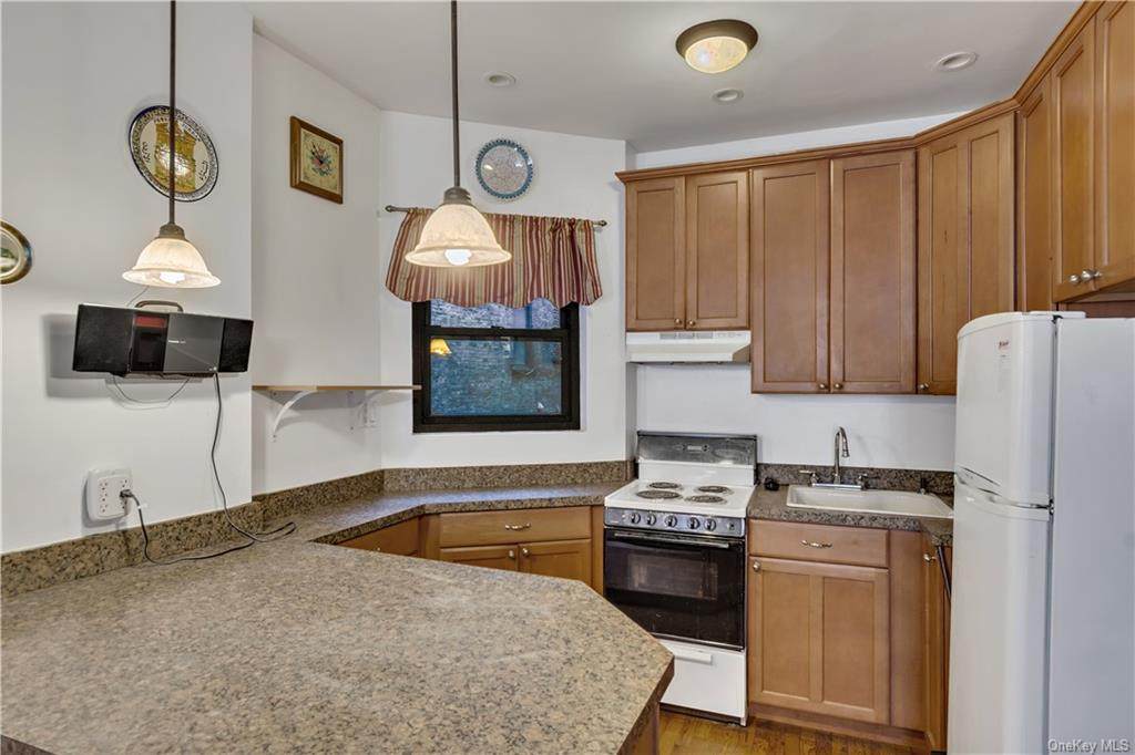 160 91st Street - Photo 1