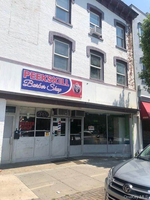 1014 Main Street - Photo 1