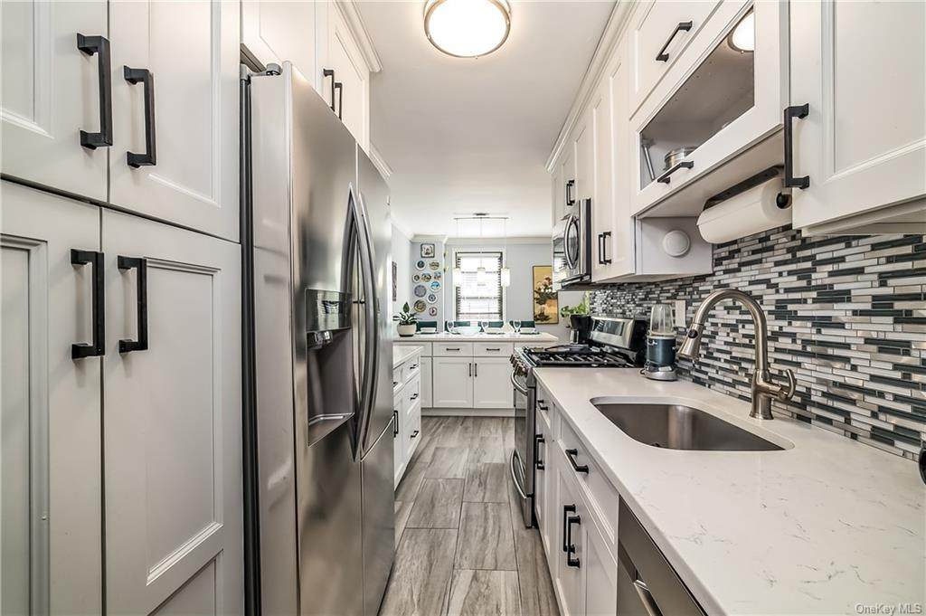 2835 Webb Avenue - Photo 1