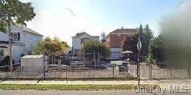 1608 Mace Avenue - Photo 1