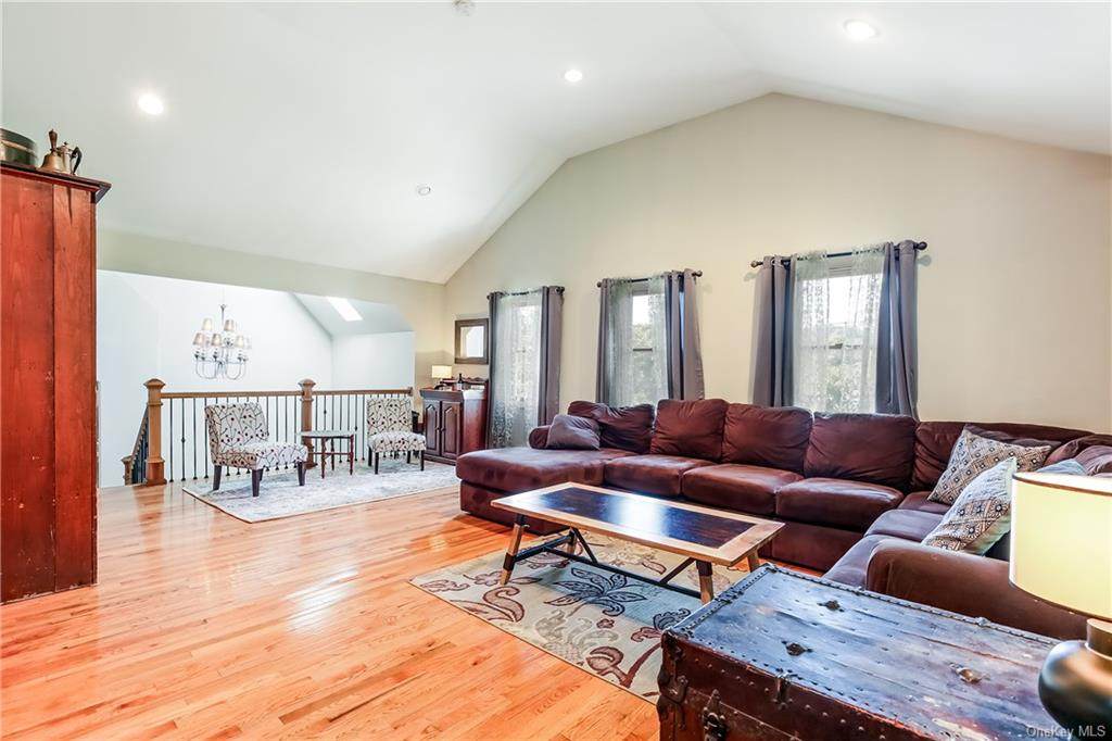 1057 Oregon Road - Photo 1