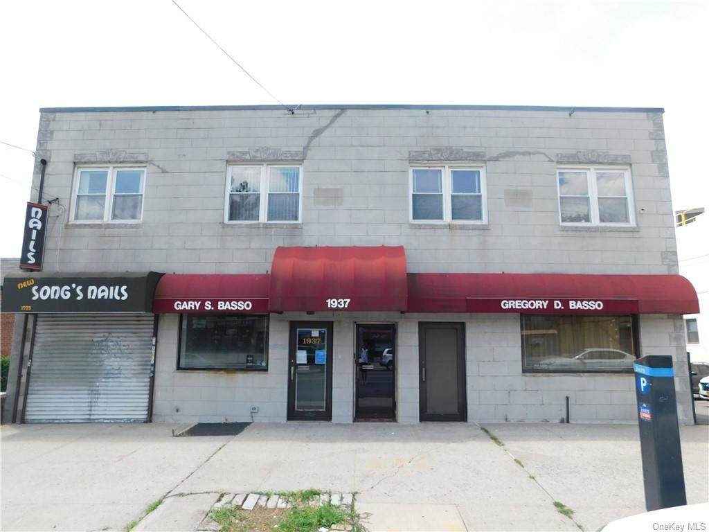 1937 Williamsbridge Road - Photo 1