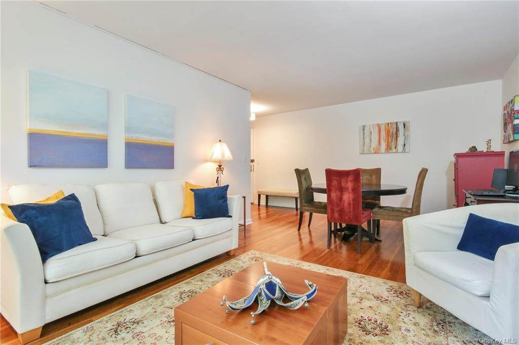 1304 Midland Avenue - Photo 1