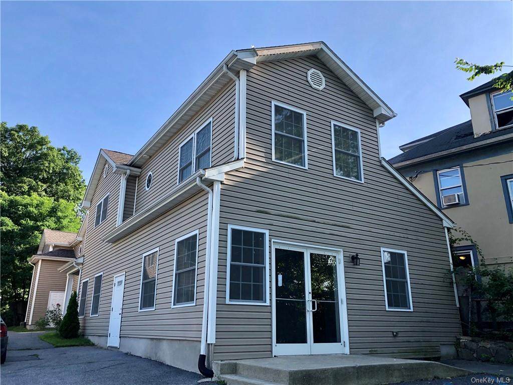 914 Lake Boulevard - Photo 1