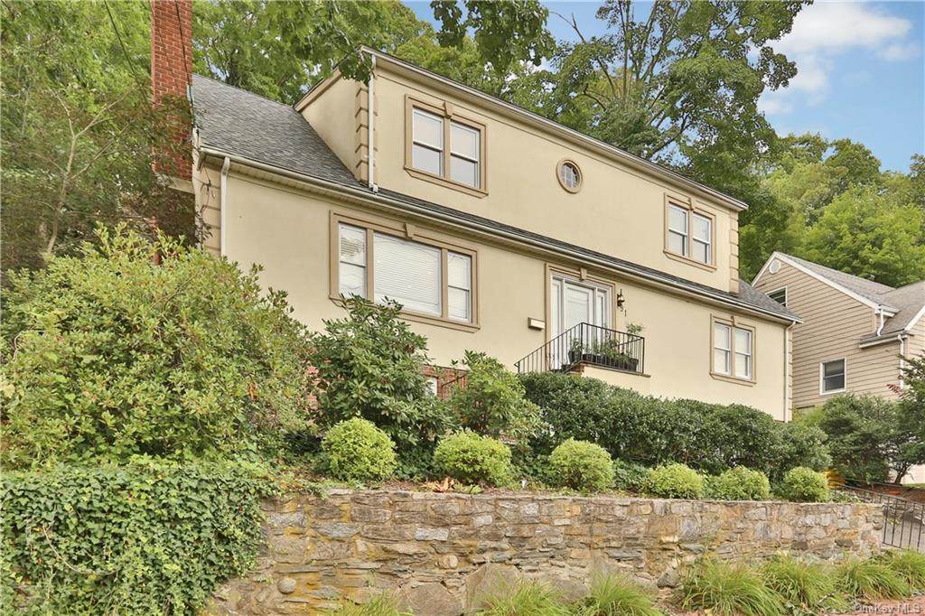 91 Edgemont Road - Photo 1