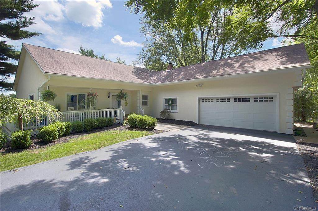 24 Mcnamara Drive - Photo 1