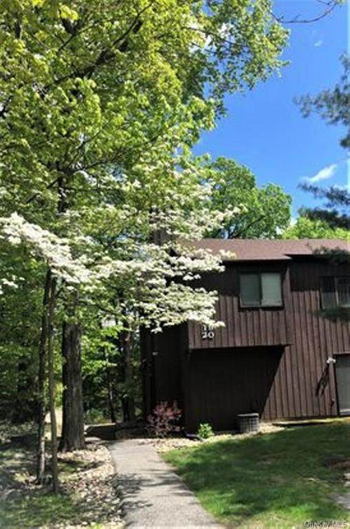 19 Redwood Drive - Photo 1