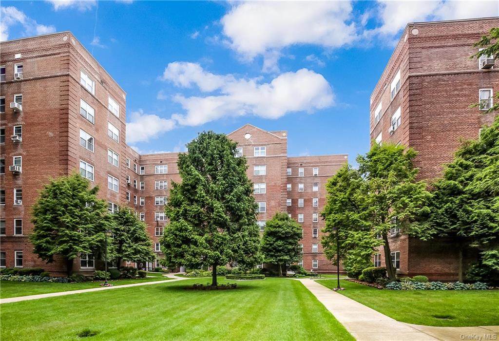 90 Bryant Avenue - Photo 1