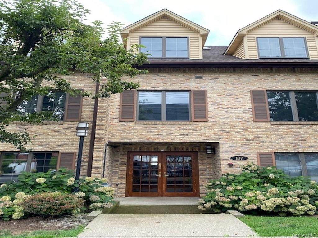 107 High Avenue - Photo 1