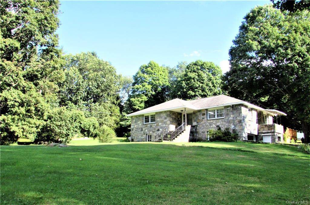 469 Holmes Road - Photo 1